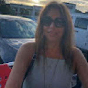 Meet your Posher, Denise